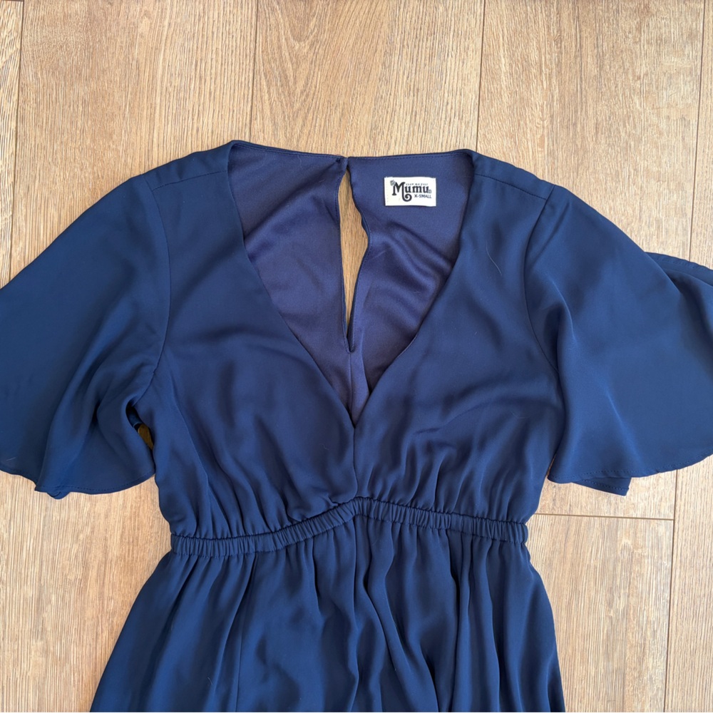 Show Me Your Mumu Navy Flutter Sleeve Maxi Dress Smocked Waist Flowy Formal XS - Picture 7 of 8